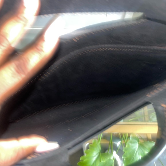 Rustico Leather Attaché Briefcase 💼🖤 - Picture 9 of 16